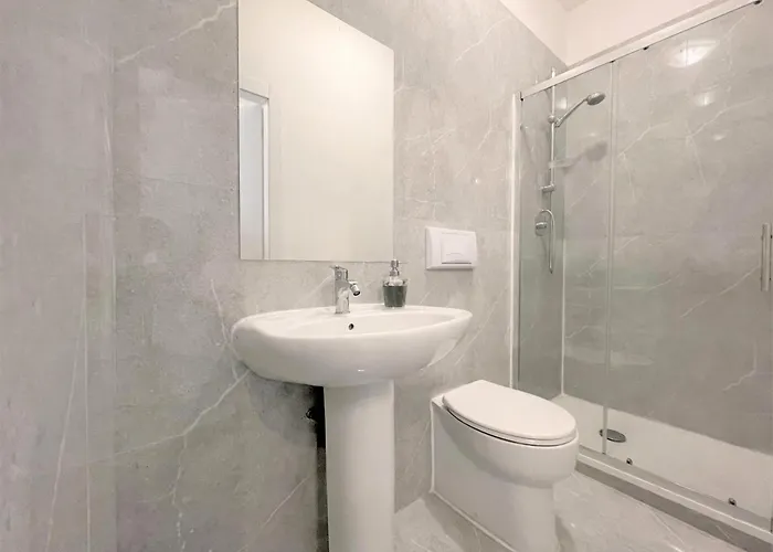 Airport Suites - 2 Pisa
